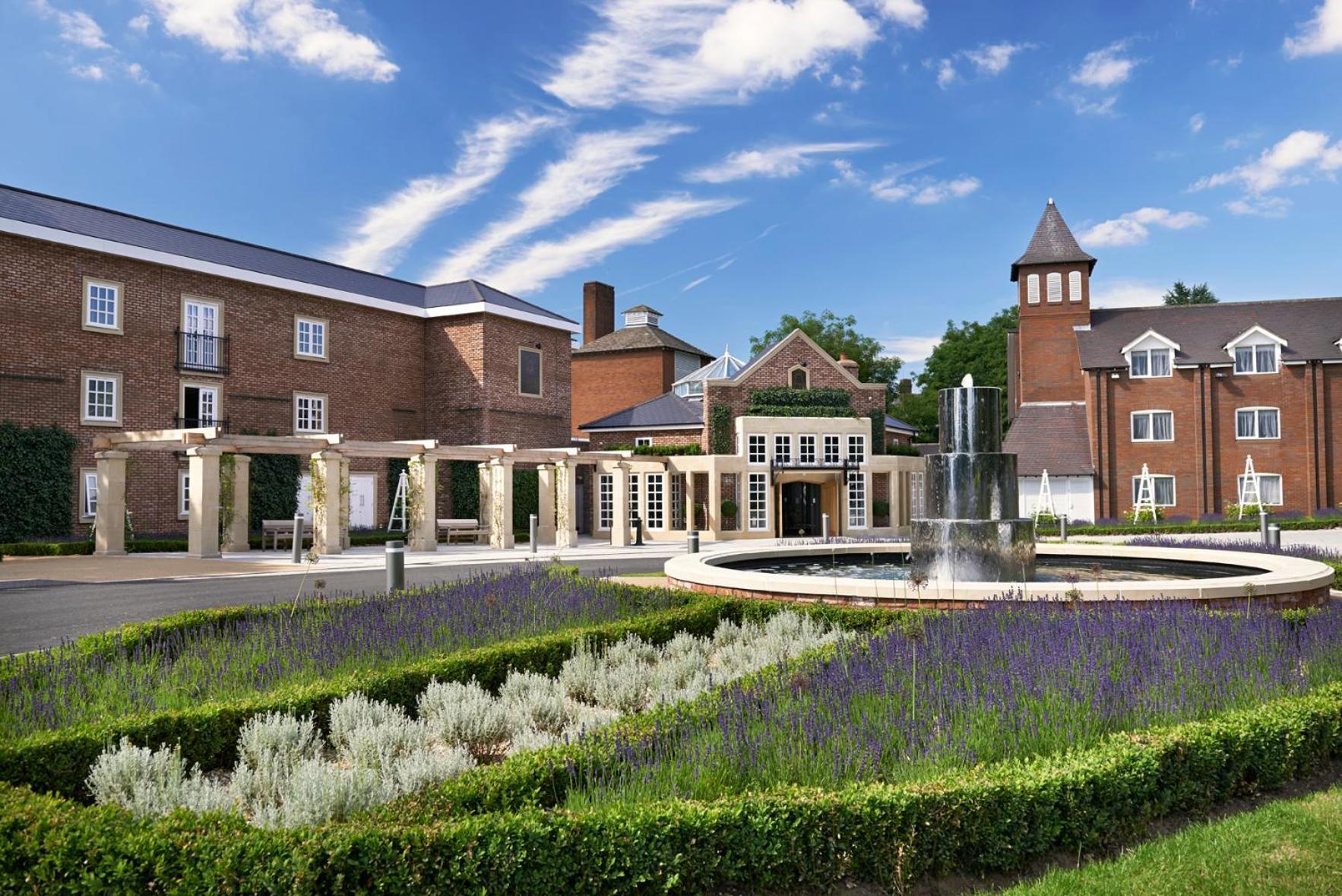 The Belfry Hotel & Resort 슈톤콜드필드 외부 사진